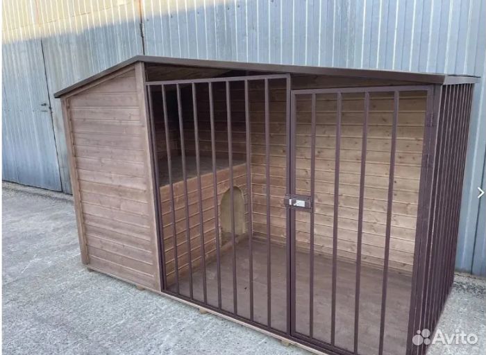 Вольер для собак с будкой