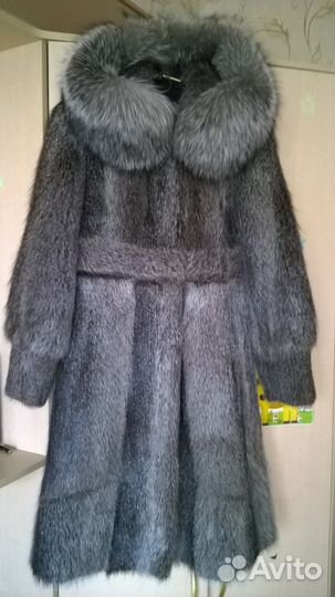 Нутриевая шуба перец с солью, чернобурка капюшон