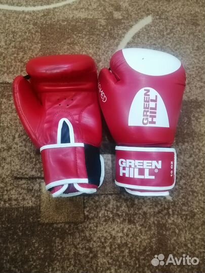 Боксерские перчатки 10oz