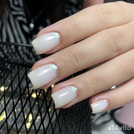 Маникюр, Наращивание ногтей Гель-лак