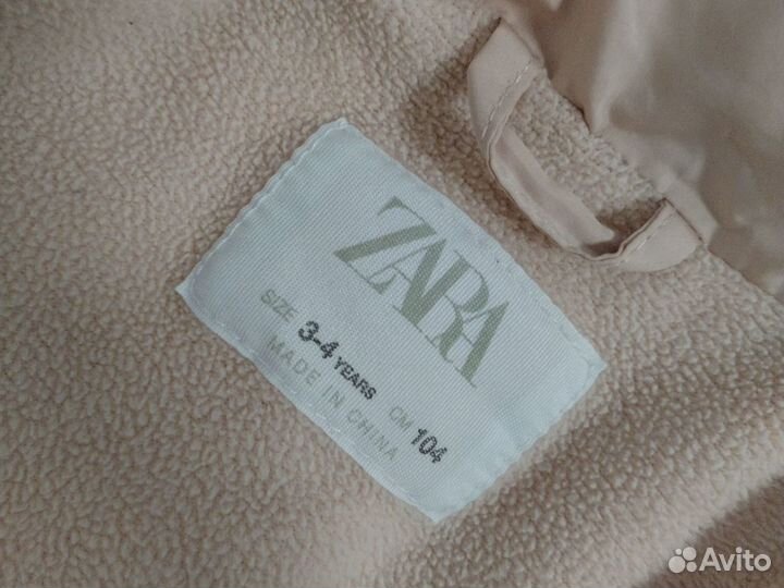 Зимний костюм Zara, для девочки 98размер