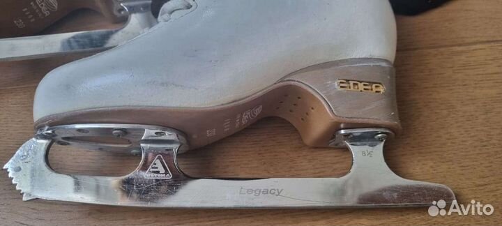 Фигурные коньки Edea chorus 230