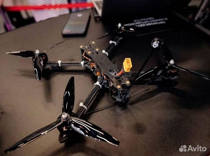 Дрон, коптер