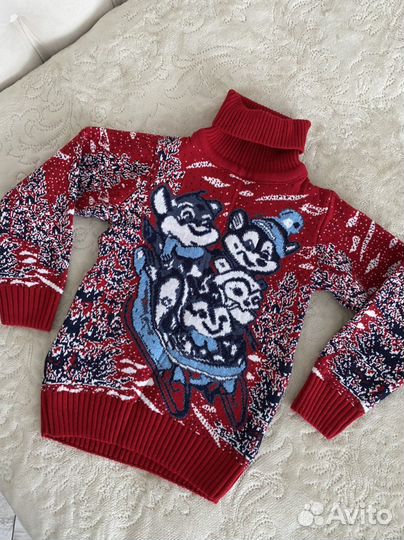 Свитер новый детский на возраст 4,5-6 лет