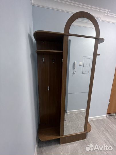 Шкаф в прихожую