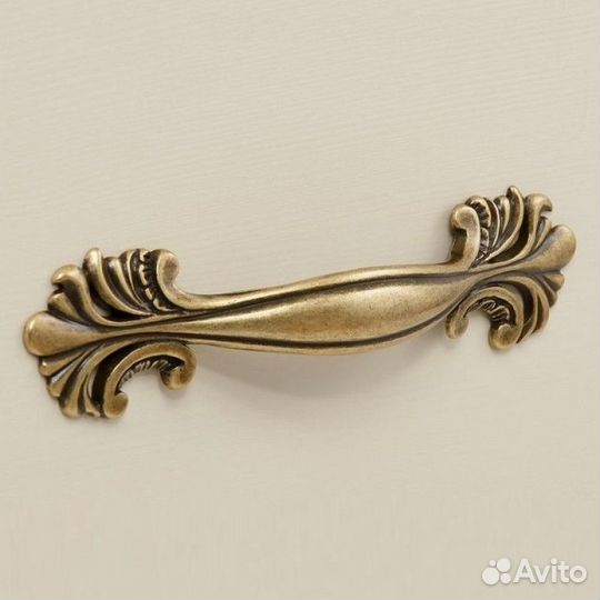 Шкаф платяной массив