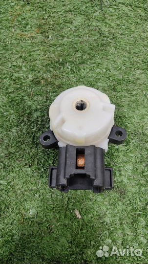 Контактная группа Suzuki Swift 2008