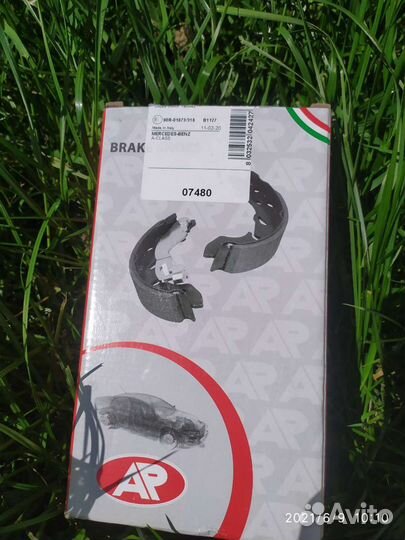 Тормозные колодки на Мерседес