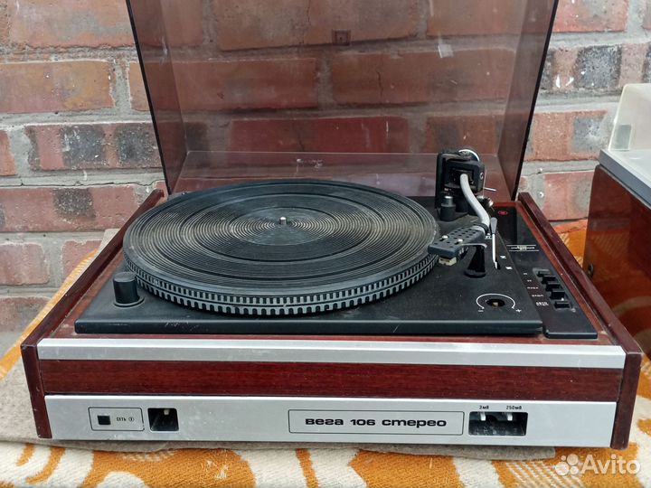 Стерео проигрыватель СССР.(Вега 106. Кантата205)