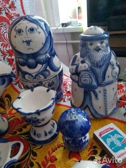 Русские сувениры, Гжель, Дымково,матрёшки, игрушки