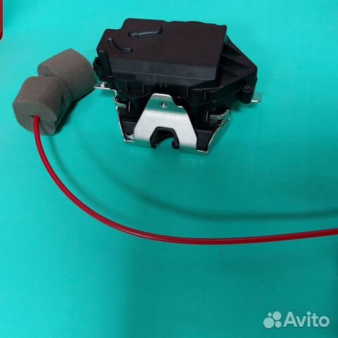 Мерседес W164, W251 замок крышки багажника