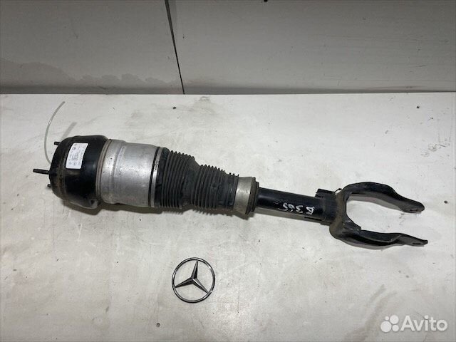 Амортизатор передний правый Мерседес x166 w166 GL