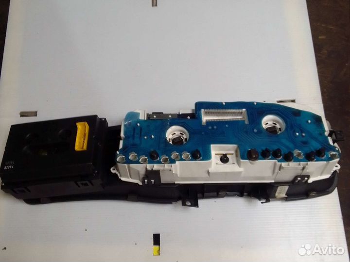 Панель приборов Opel vectra b АКПП