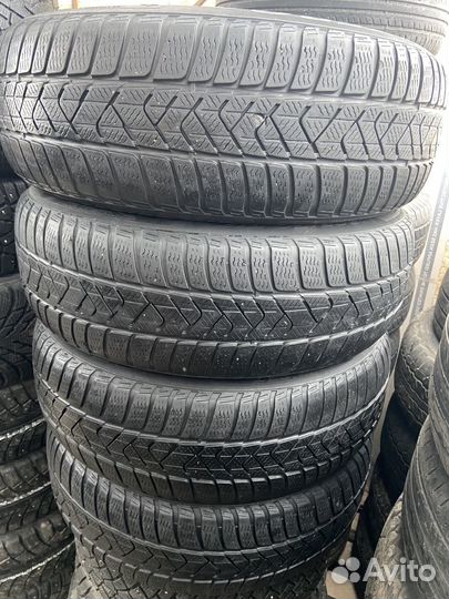 Pirelli Winter Sottozero 205/60 R17