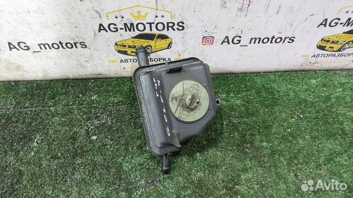 Бачок гидроусилителя,гур Golf 4