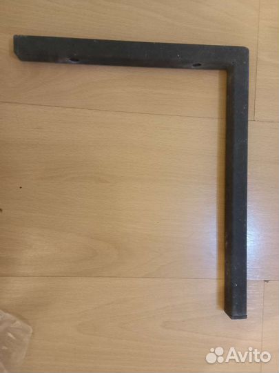 Кронштейн металл