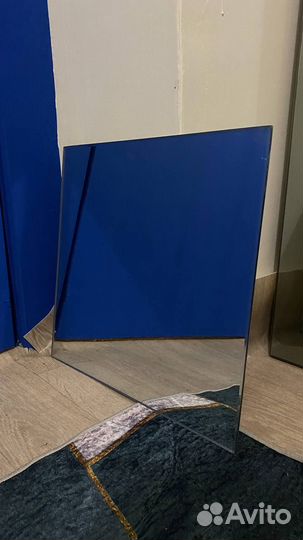 Зеркало СССР почти квадратное 38х40см