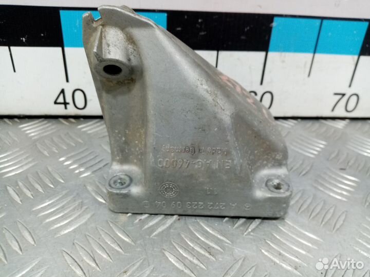 Б/У Кронштейн двигателя левый m272#001