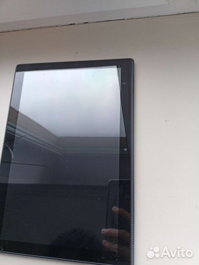 Планшет Леново TB