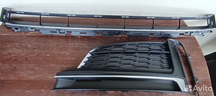 Решетка бампера Audi A5