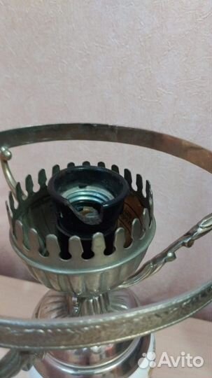 Винтажная настольная лампа