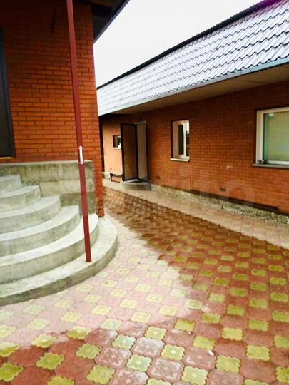 Коттедж 216,5 м² на участке 15 сот.