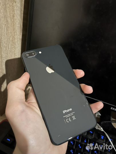 iPhone 8 Plus, 256 ГБ