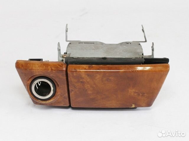 Пепельница салона 688006Y600 Nissan Maxima 5