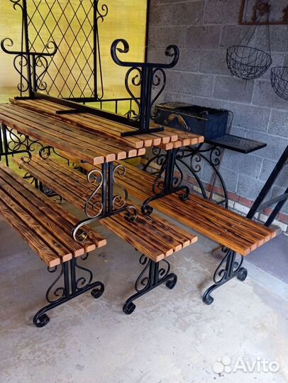 Садовые качели кованые