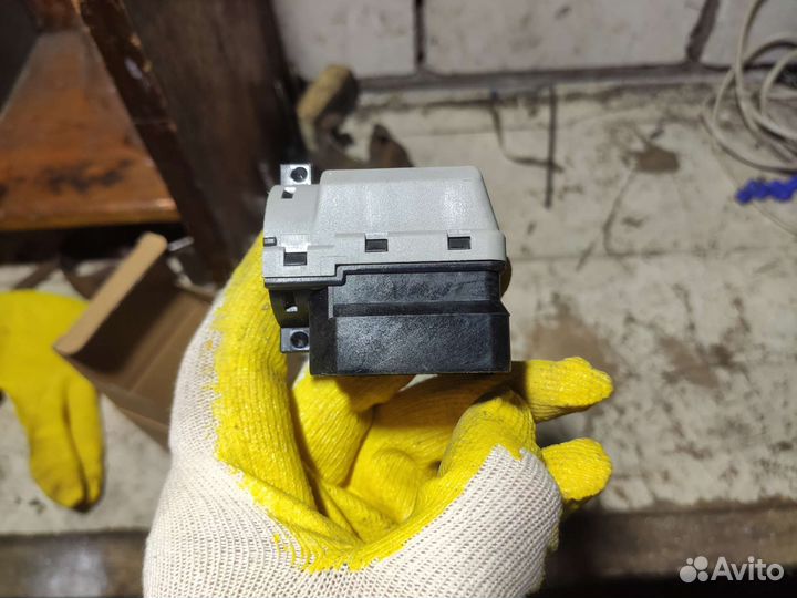 Контактная группа замка зажигания BMW E39