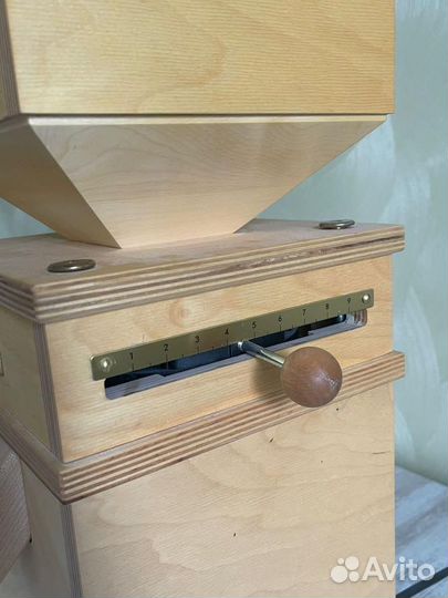 Мельница для зерна и специй