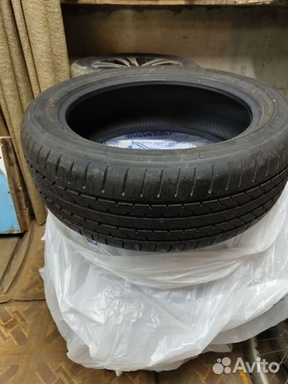Cooper Evolution CTT 235/50 R19