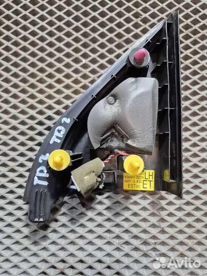 Уголок двери внутренний Kia Cerato 2 TD