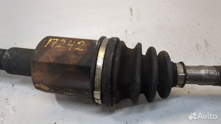 Полуось правая передняя Mercedes C W204, 2013