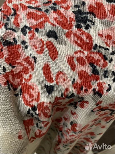 Шарф белый с рисунком