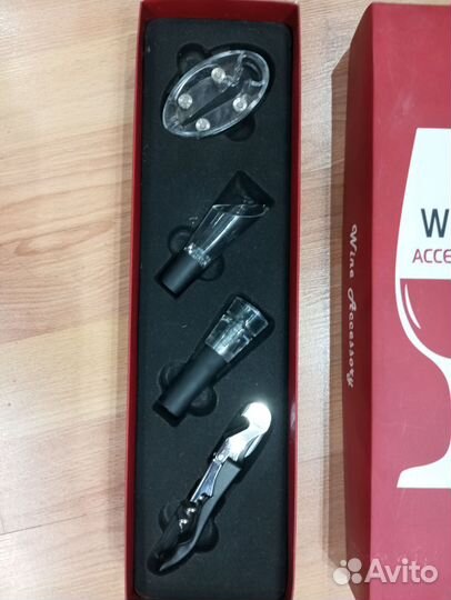 Винный подарочный набор. Новый