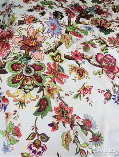 Шелковый платок Dior новый