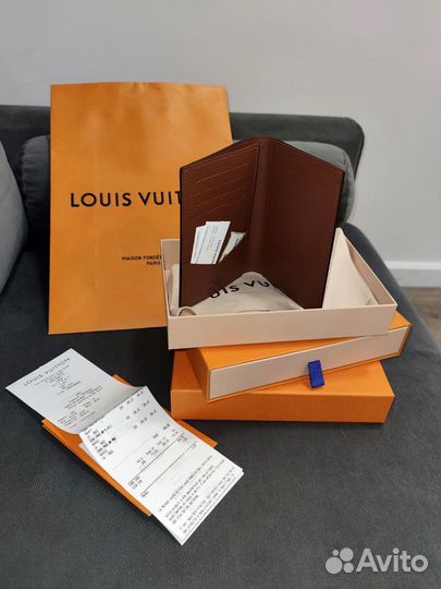 Обложки для паспорта Louis Vuitton, оригинал