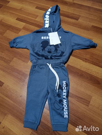 Спортивный костюм