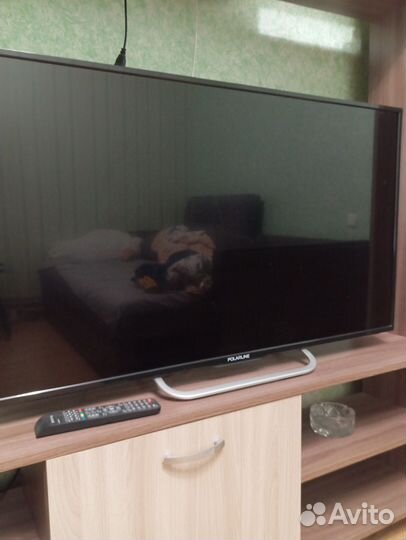 Телевизор SMART tv 43 бу