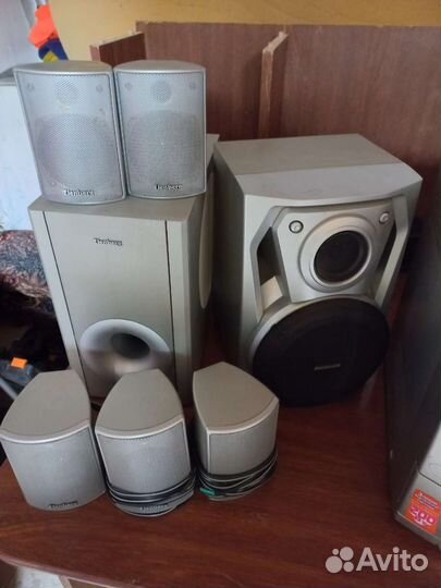 Музыкальный центр и домашний кинотеатр