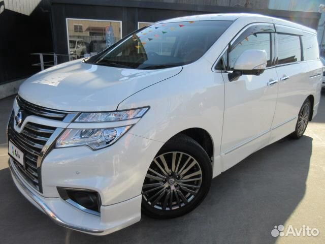 Nissan Elgrand 2.5 CVT, 2018, 14 352 км