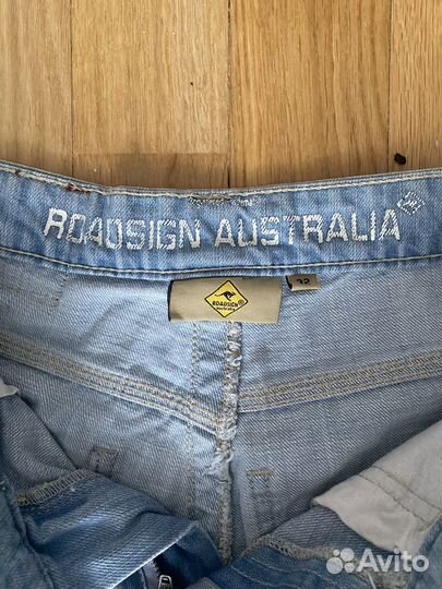 Джинсовые шорты