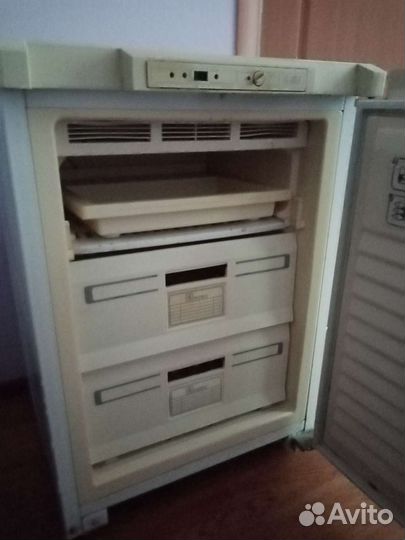 Морозильная камера бу маленькая