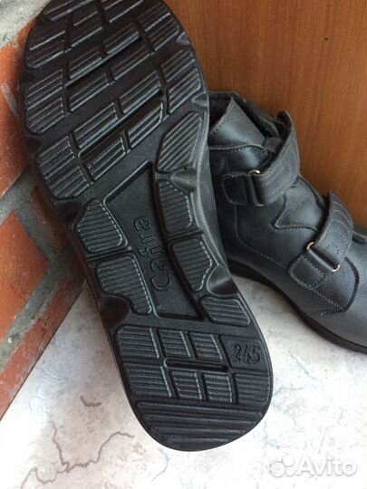 Ботинки новые демисезонные