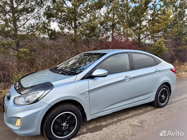 Hyundai Solaris 1.6 МТ, 2012, 130 000 км