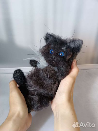 Вязаная кошка