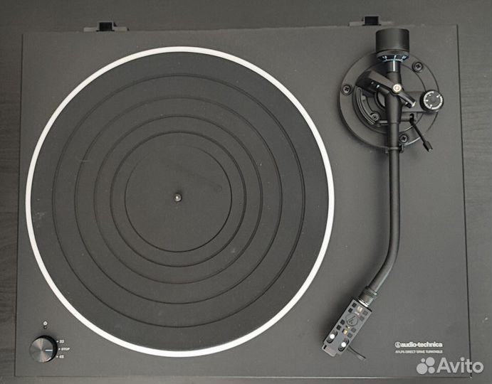 Виниловый проигрыватель Audio-Technica AT-LP5