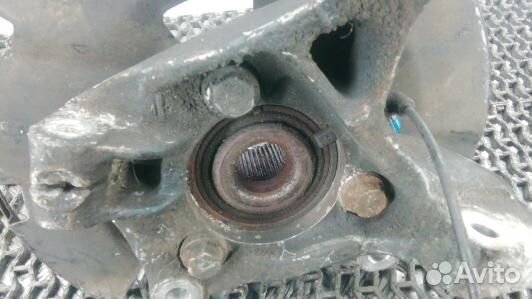 Ступица передняя левая opel astra J (CBN25K901)