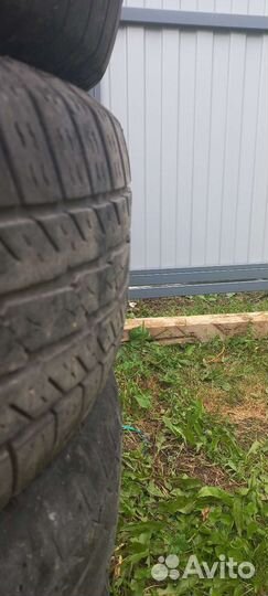 Bridgestone Blizzak Ice 225/70 R16